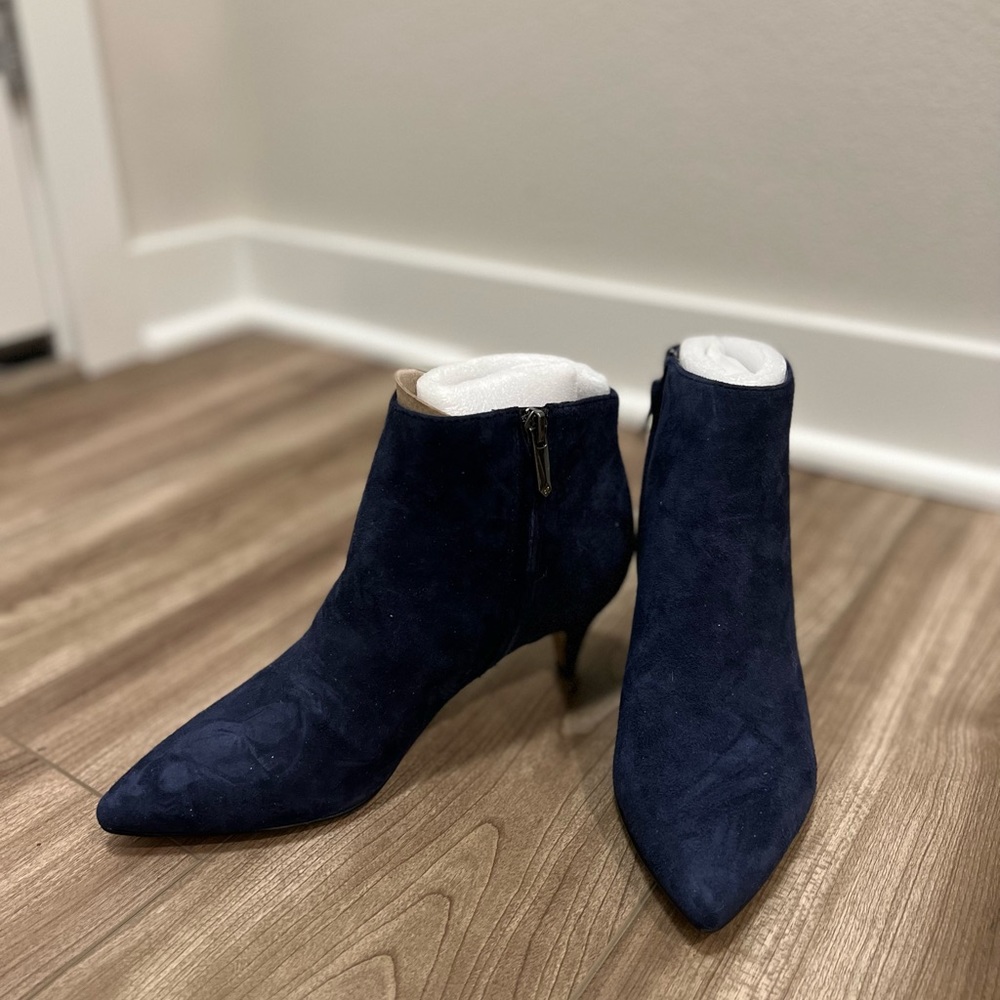NWOT BP suede boots with heels